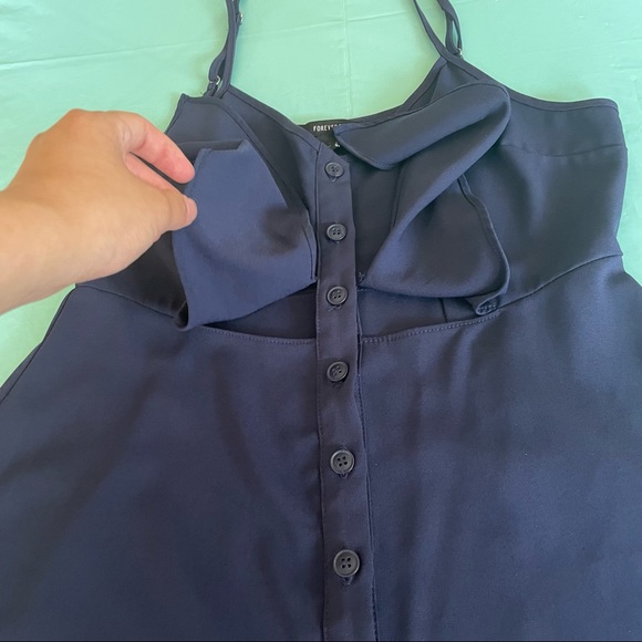 ‼️FOREVER 21 DRESS - Picture 4 of 11